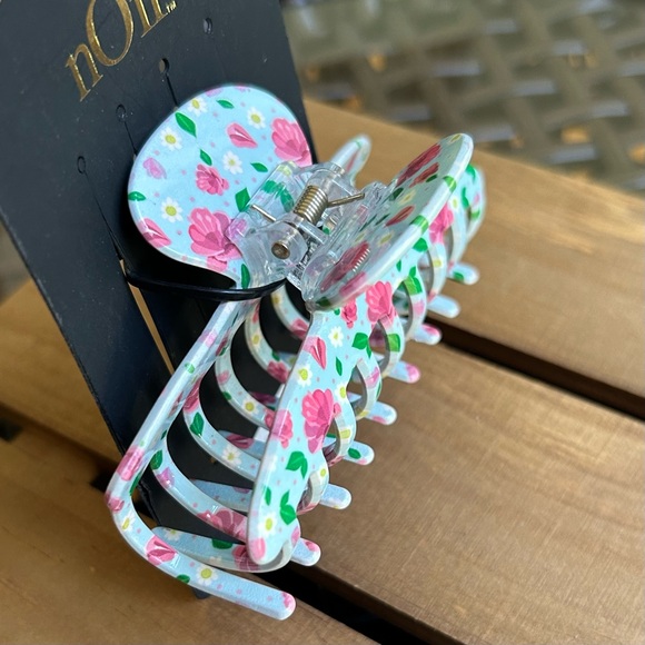 Noir Hair Claw Clip Womens Hair accessories New Floral - Picture 5 of 6